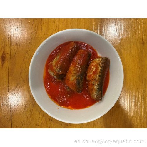 Lata de sardina en salsa de tomate con tapa extraíble